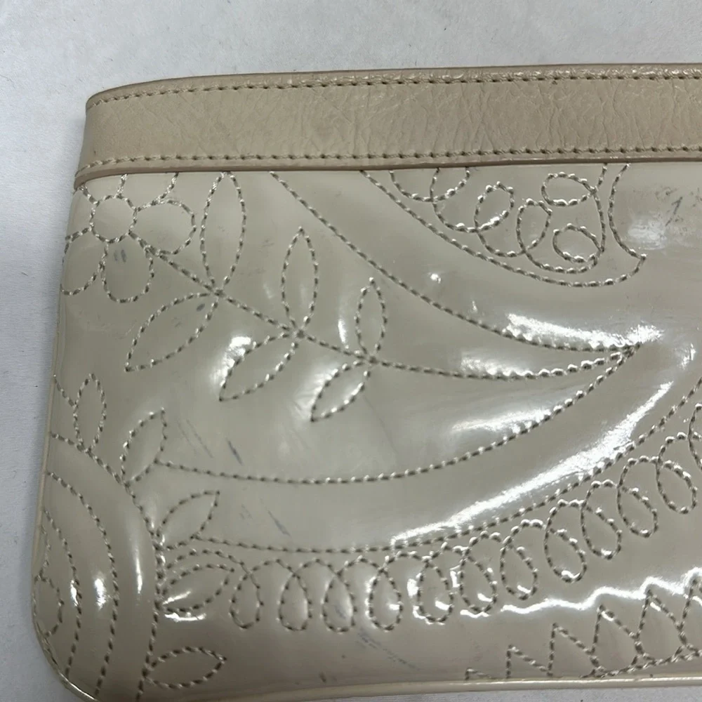 Kate Spade Mini Wrist Bag